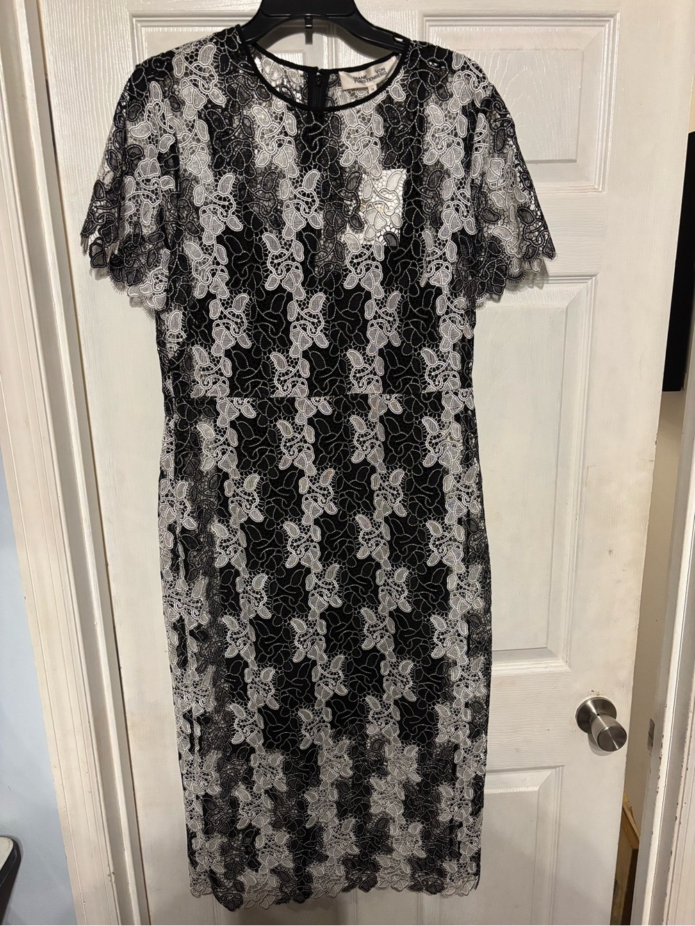 Diane Von Furstenberg Black and White Lace Overlay Sheath Dress